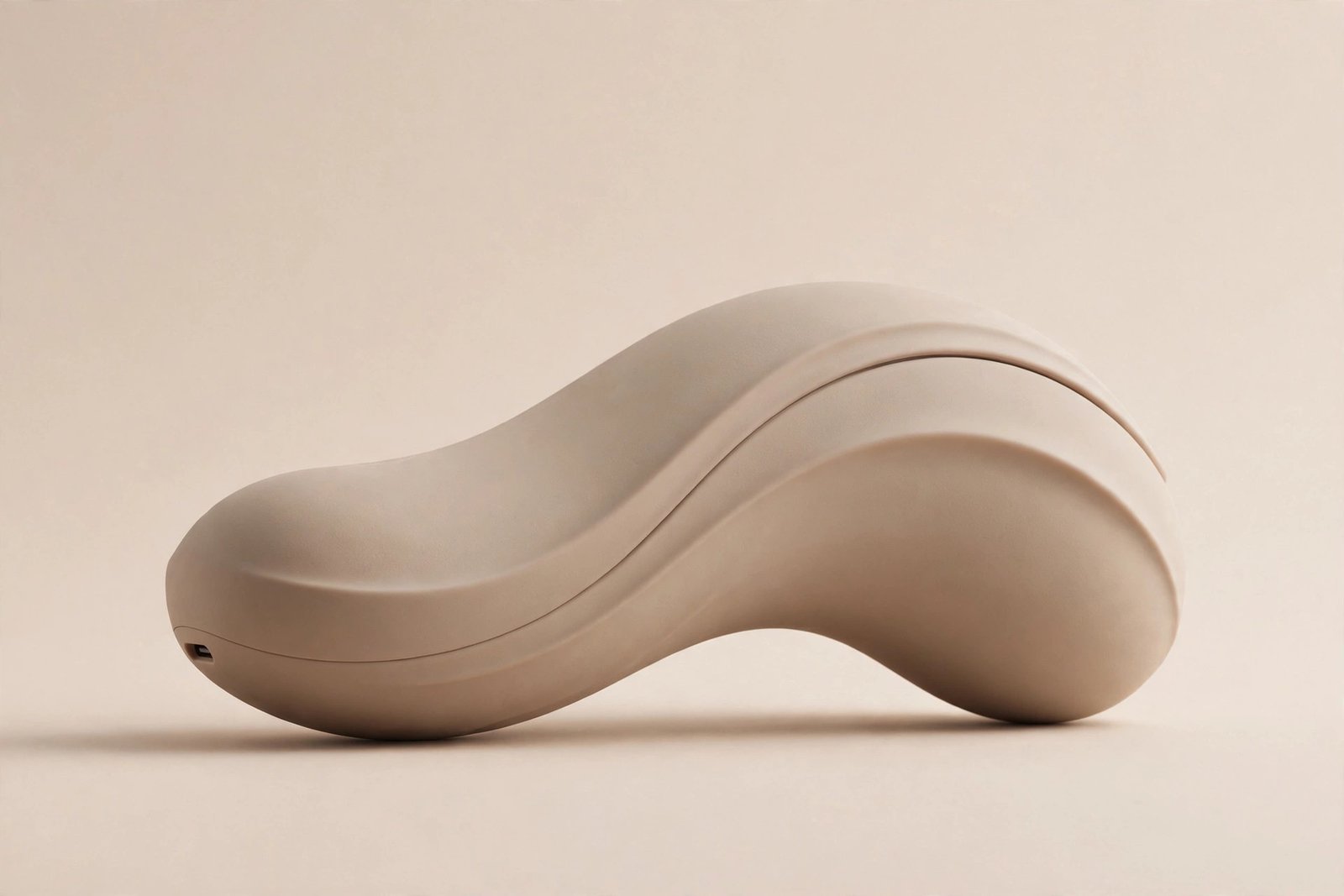 duke-realistic-veined-silicone-vibrating-dildo Duke Realistic Veined Silicone Vibrating Dildo - Image 1
